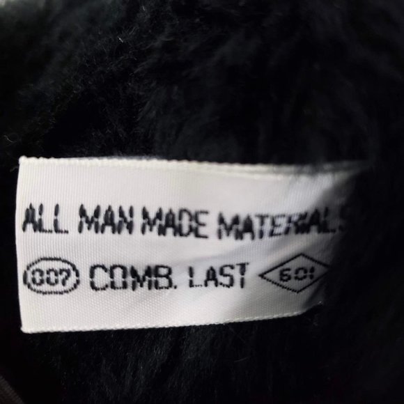 Comb Last Woman's Sz 11M Snow boots black almond toe fur lined rubber soles - Picture 9 of 12